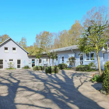 Apartment Haus Am Hövt - 11 Goehren (Ruegen)